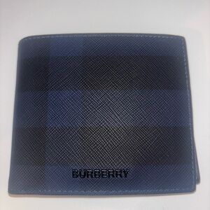 AUTHENTIC Burberry Men's Dark Blue and Black Check Card Holder